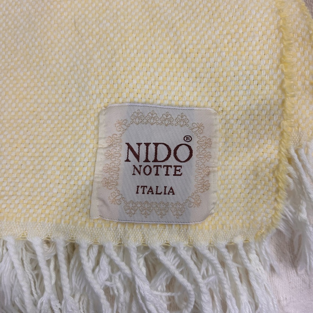 Nido Notte Italia yellow Knit Fringe Chair Throw Blanket 54”x52”